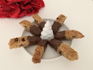 Dinkel-Cantuccini weihnachtliche Kekse