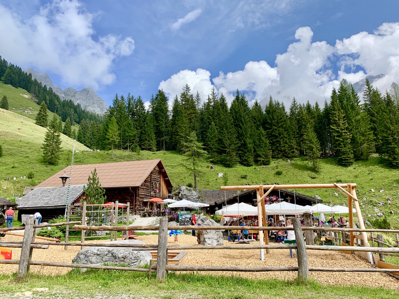 Filzmoos Alpenhof Familienhotel Wanderurlaub Pongau Almsee